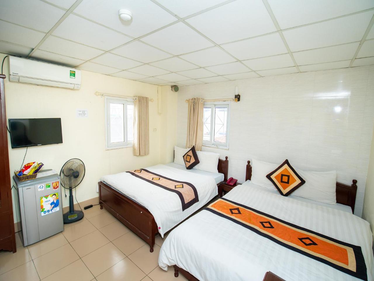 Ho Sen Xanh Hotel Hanói Exterior foto